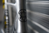 Unknown Singularity Silver Edition | Complete Bicycle