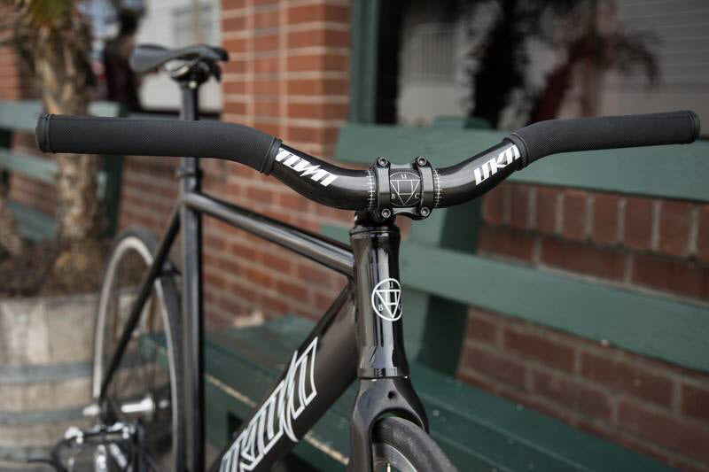 UNKNOWN CARBON RISER BARS FIXED GEAR, Handlebars